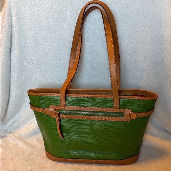 Dooney & Bourke Kelly Green and Tan Leather Shoulder Bag - Picture 2 of 13